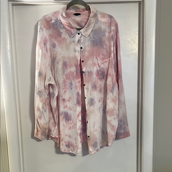 torrid Tops - Women's Tie-Dye Button-Up Shirt